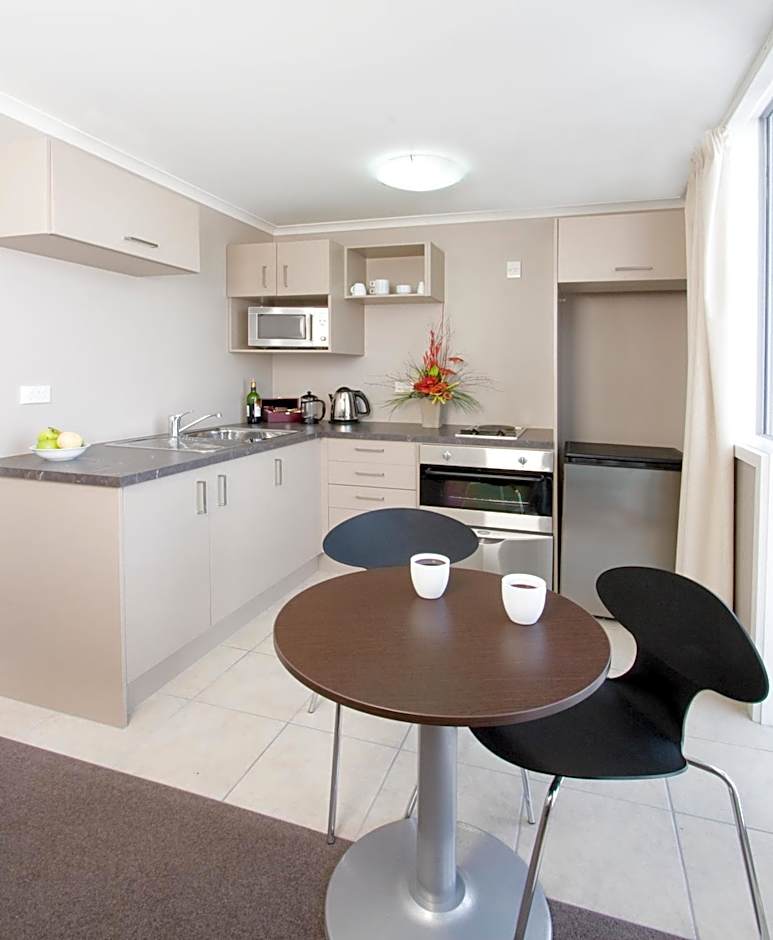 Quest On Ward Serviced Apartments