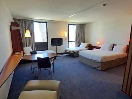 Superior Suite with Double Bed and Two Single Beds