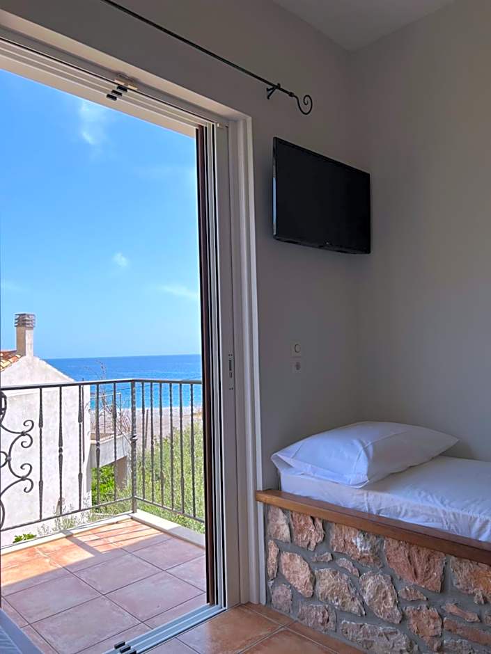 Atalanti Apartments