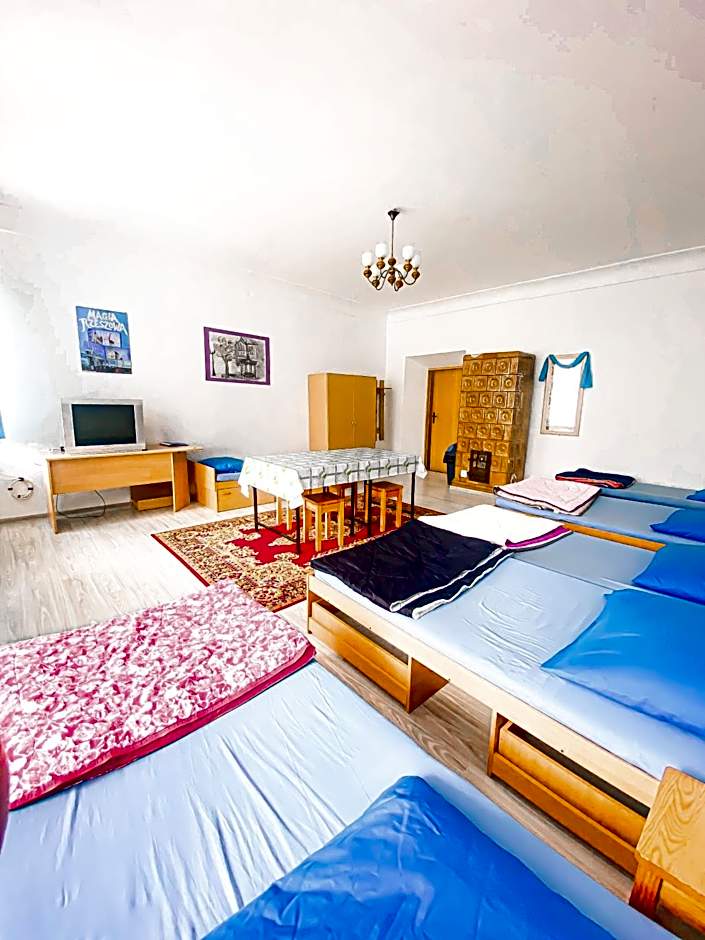 Schronisko Młodzieżowe PTSM "Alko"