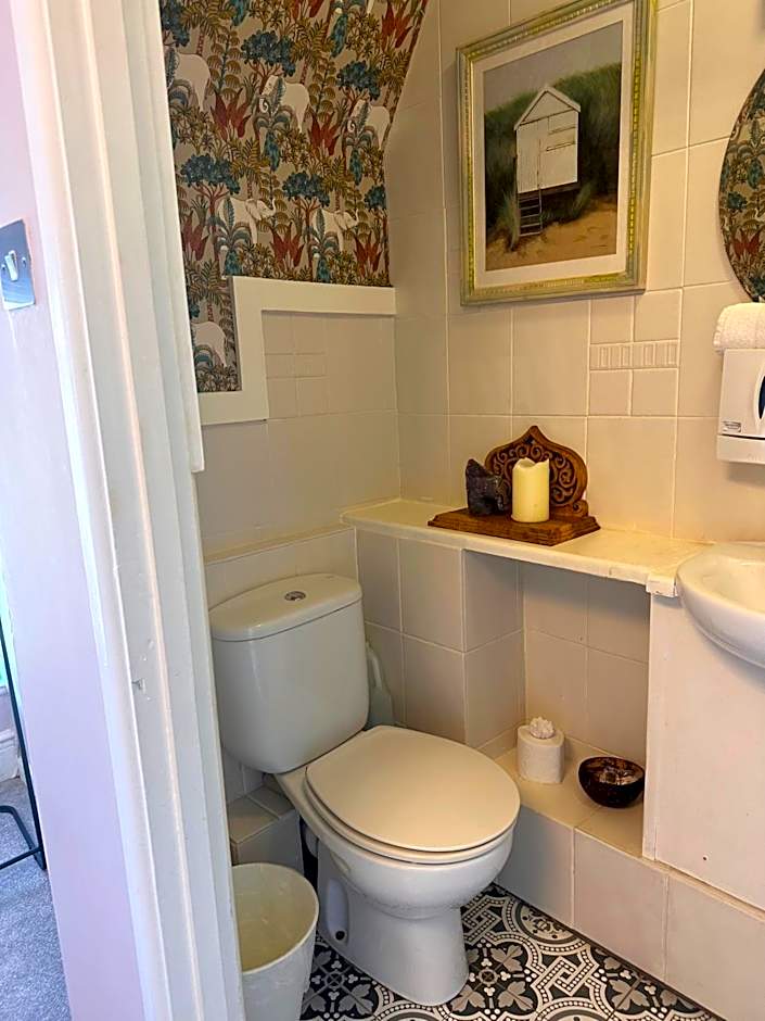 The Boho - 4 min walk to beach & town