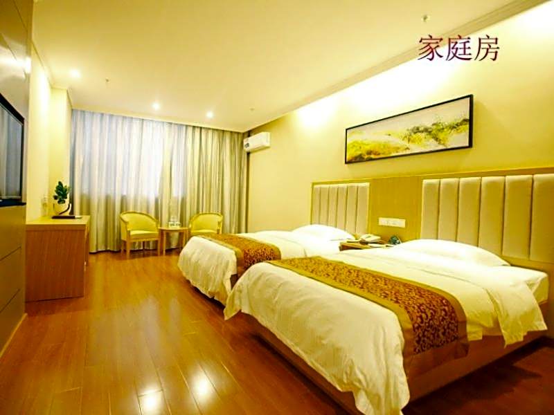GreenTree Inn Jiangsu Yancheng Dongtai Huiyang Road Guofu Business Hotel