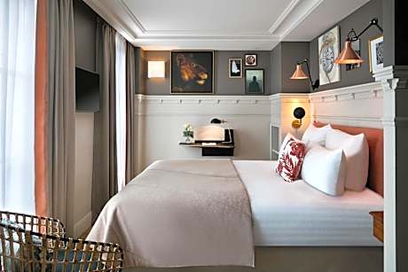 Classic Double Room with Terrace