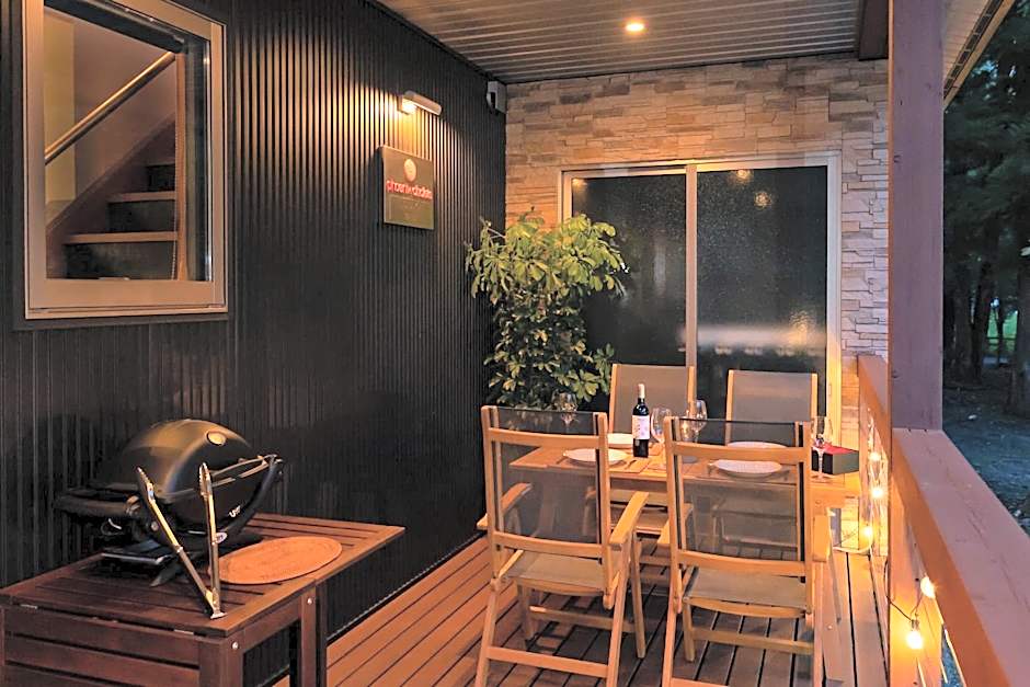 Phoenix Chalets by HHG