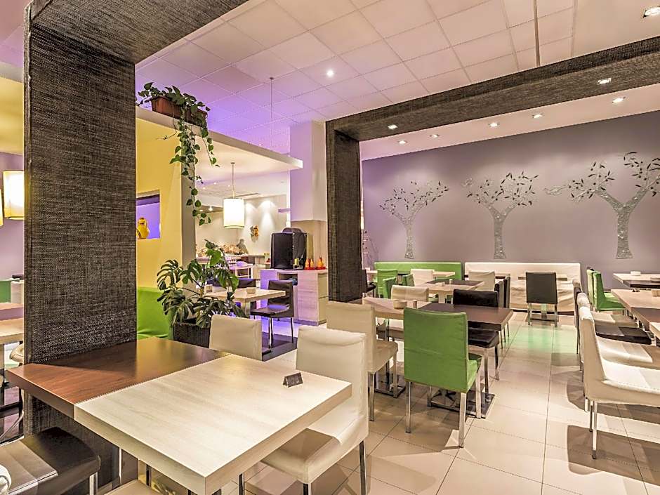 Ibis Oran Les Falaises