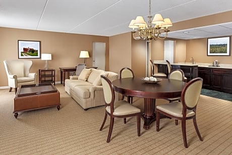 club lounge access, presidential suite, 1 king, sofa bed