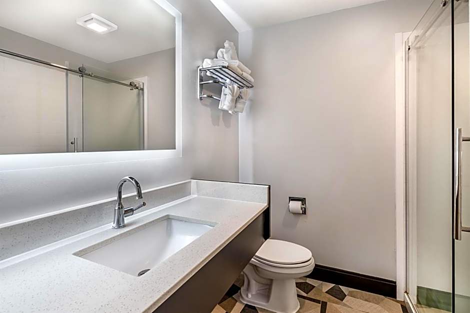 SureStay Hotel by Best Western Virginia Beach Royal Clipper