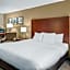 Comfort Suites Grandville