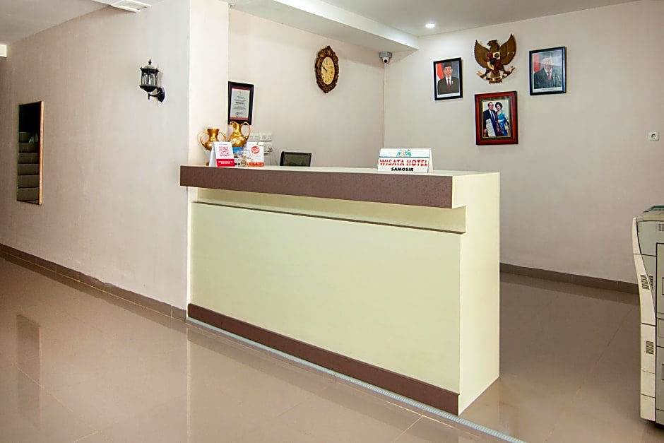 OYO 2382 Wisata Hotel