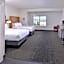 Holiday Inn & Suites Farmington Hills - Detroit NW, an IHG Hotel By IHG