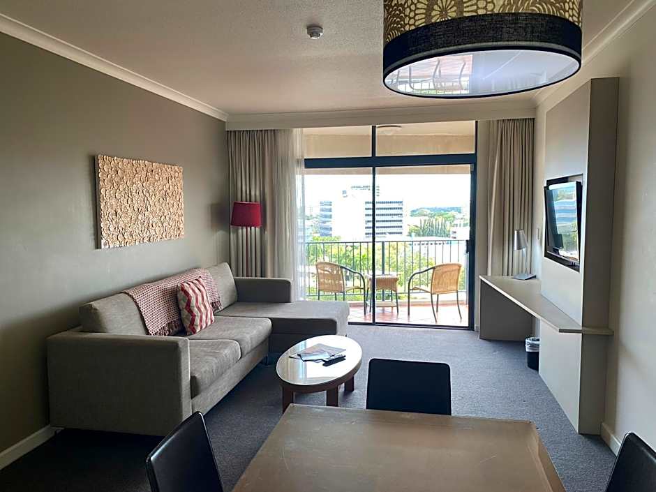 Darwin Esplanade Central Official