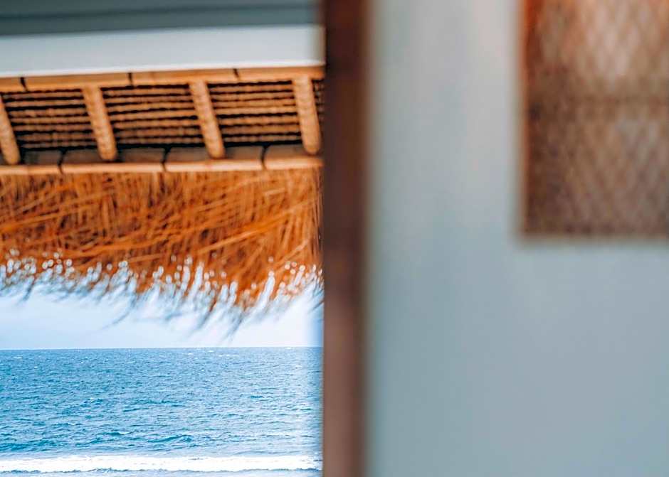 Legends Beachfront Resort – Uluwatu, CO