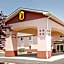 Super 8 by Wyndham Iola KS