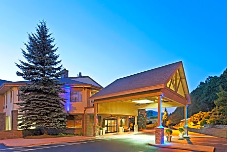 Holiday Inn Express Blowing Rock South, an IHG Hotel