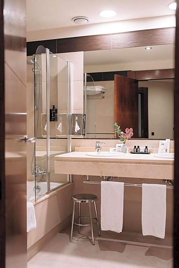 Palacio de Aviles Affiliated By Melia