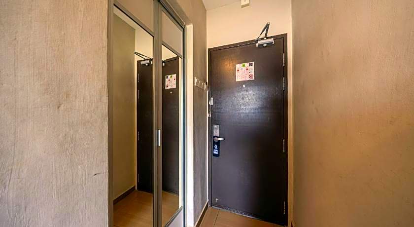 Gl Hotel
