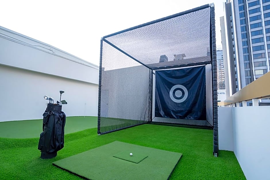 LiveZen Bangkok Sukhumvit