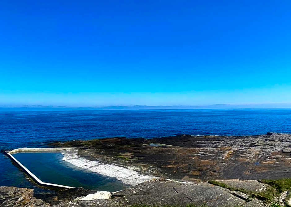 Hot Tub Haven Farr North 2