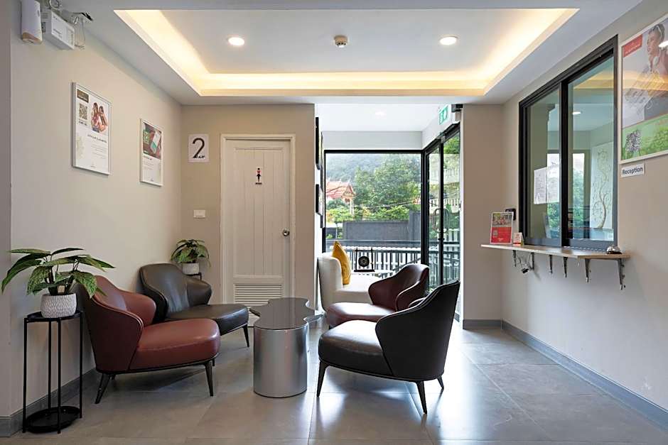 iCheck inn Darisa Patong