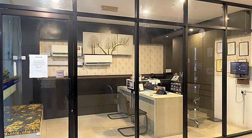 Switz Paradise Hotel