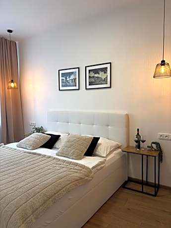Morava apartmán 6 pro 3 osoby, parkování zdarma-Uherské Hradiště Šafaříkova 855