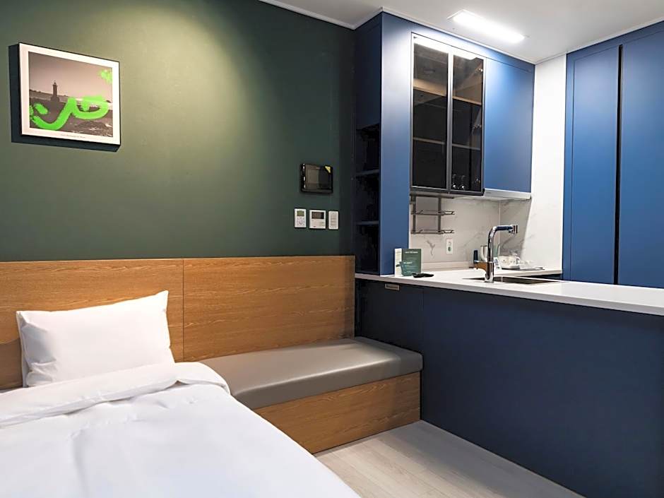 Busan Nampo Cotice The Ground