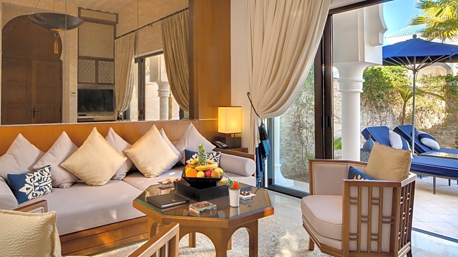 Banyan Tree Tamouda Bay