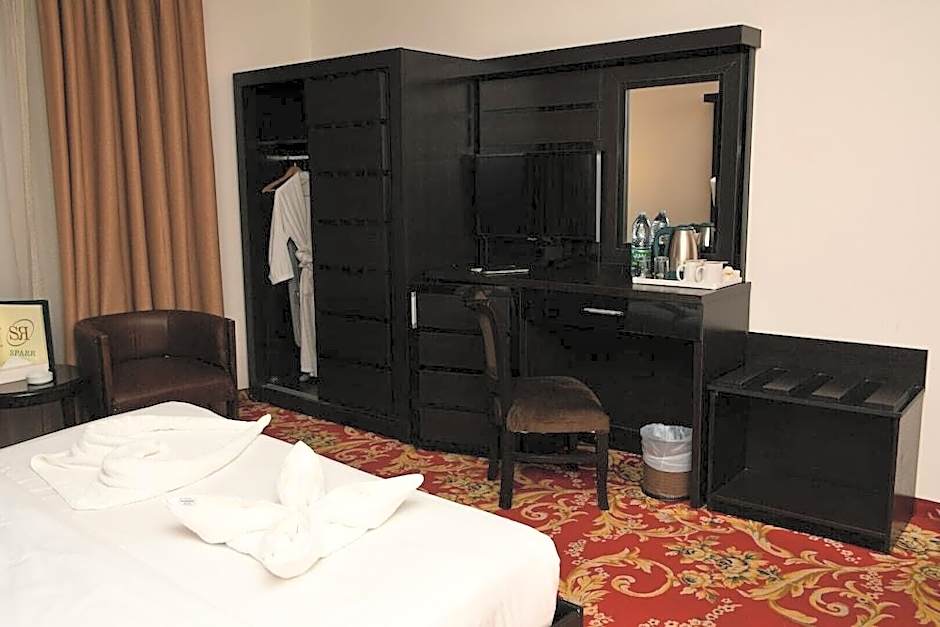 Sparr Hotel
