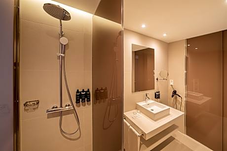 Oasis Premium Terrace sea view 3pax