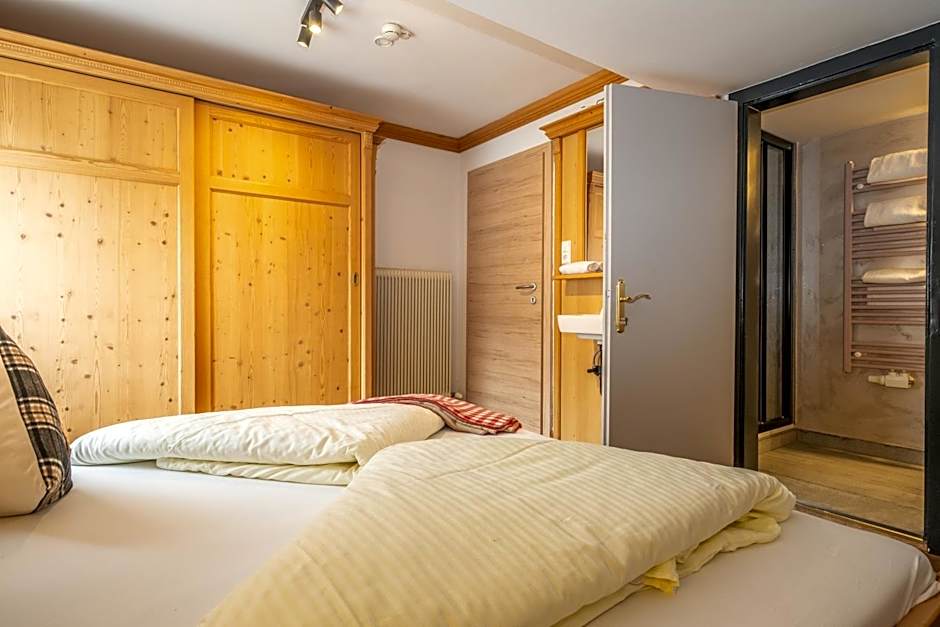 Mara's Little Boutique Sleepover - Budget Holiday Home