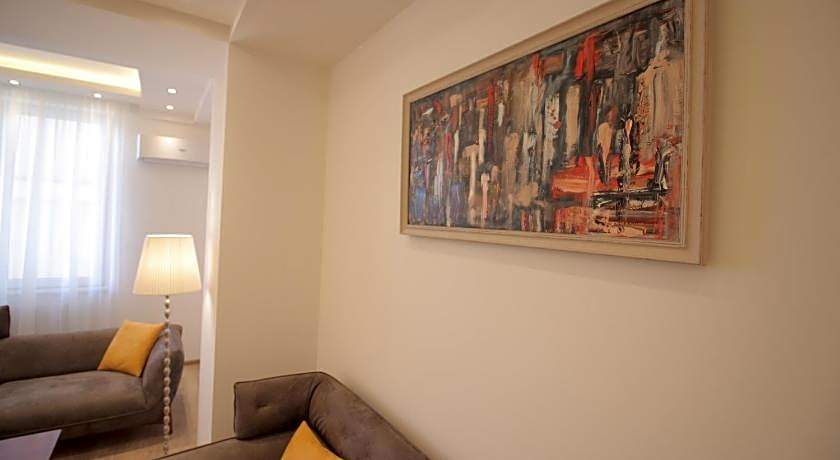 Super Luxury Apartments