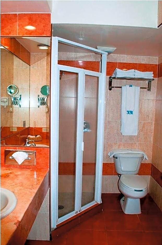 Hotel Marcella Clase Ejecutiva