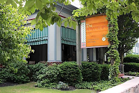 Roycroft Inn
