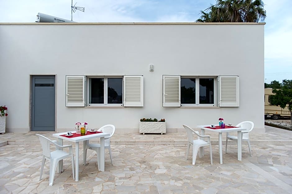 Blu Salentino b&b con Parcheggio Privato Gratuito
