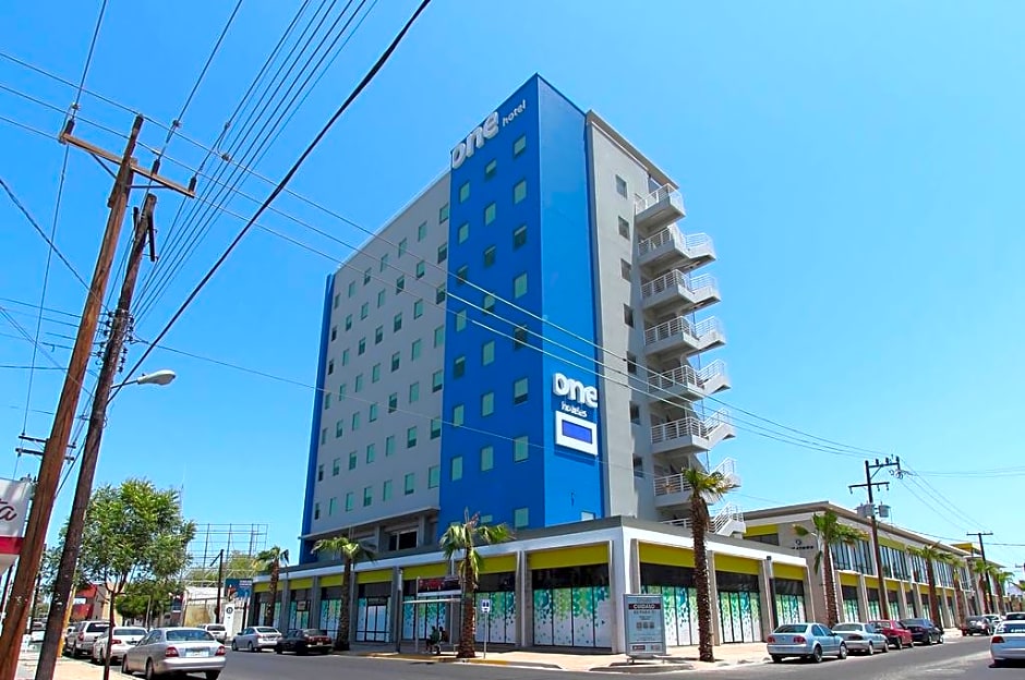 One La Paz