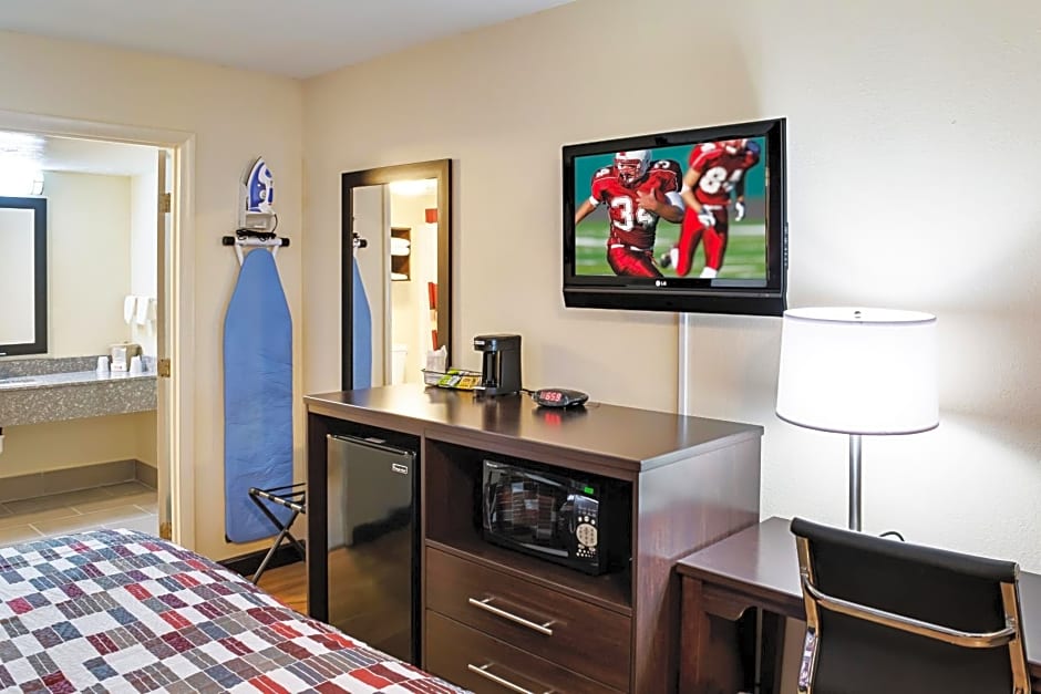 Red Roof Inn Indianapolis East