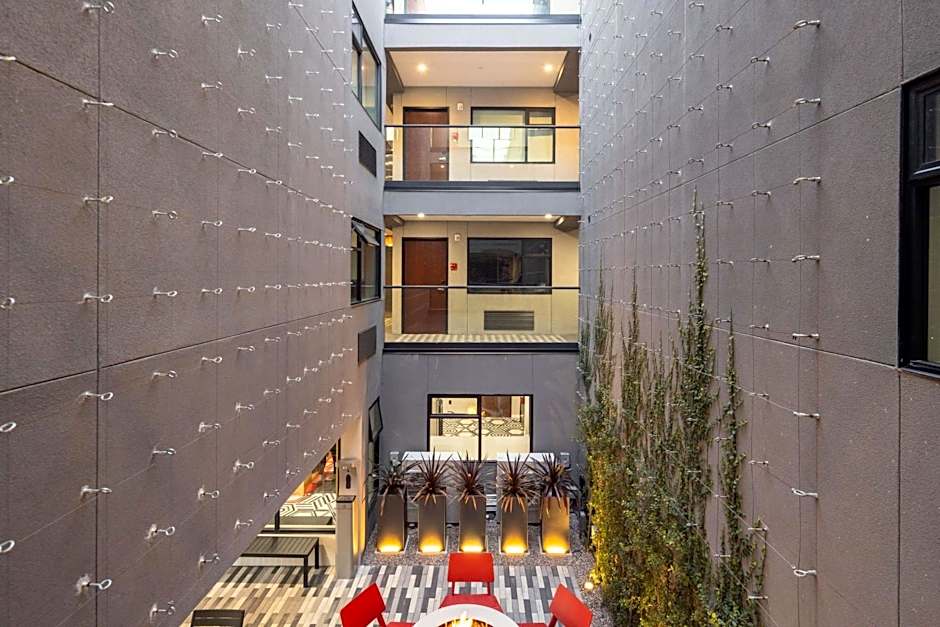 Infinity Hotel San Francisco, Tapestry Collection by Hilton