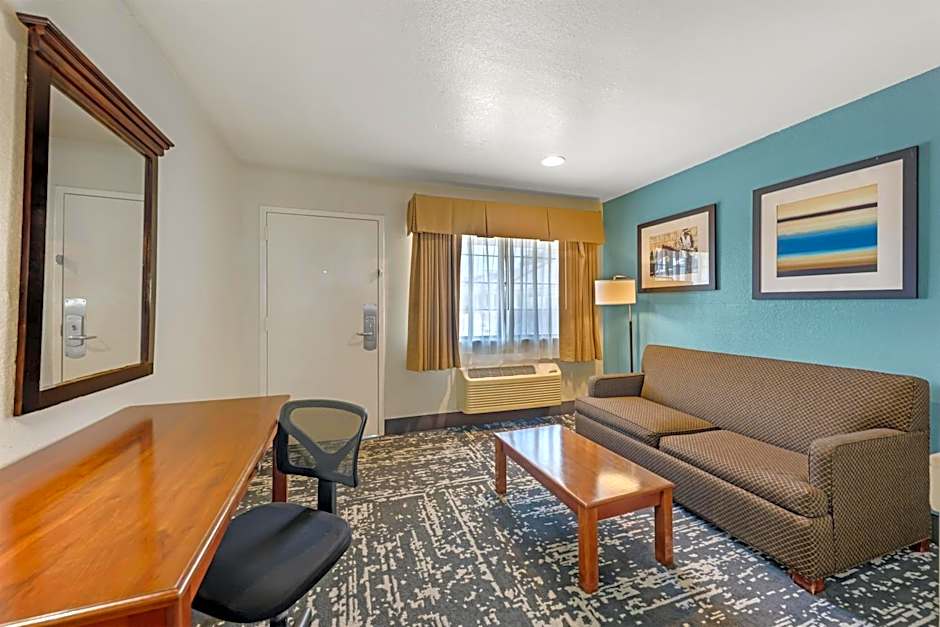 Best Western Regency Inn & Suites