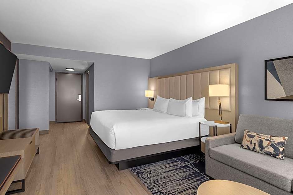 DoubleTree By Hilton Club Las Vegas Airport