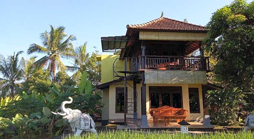 Atres Villa