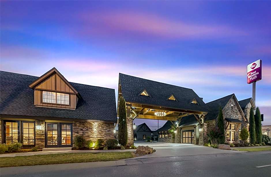 Photo 1 of 39 of Best Western Plus Weatherford