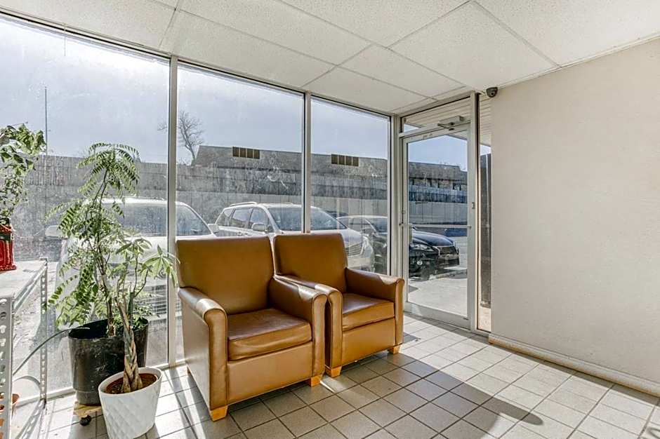 Oyo Hotel Oklahoma City Lincol – Oklahoma City, AL