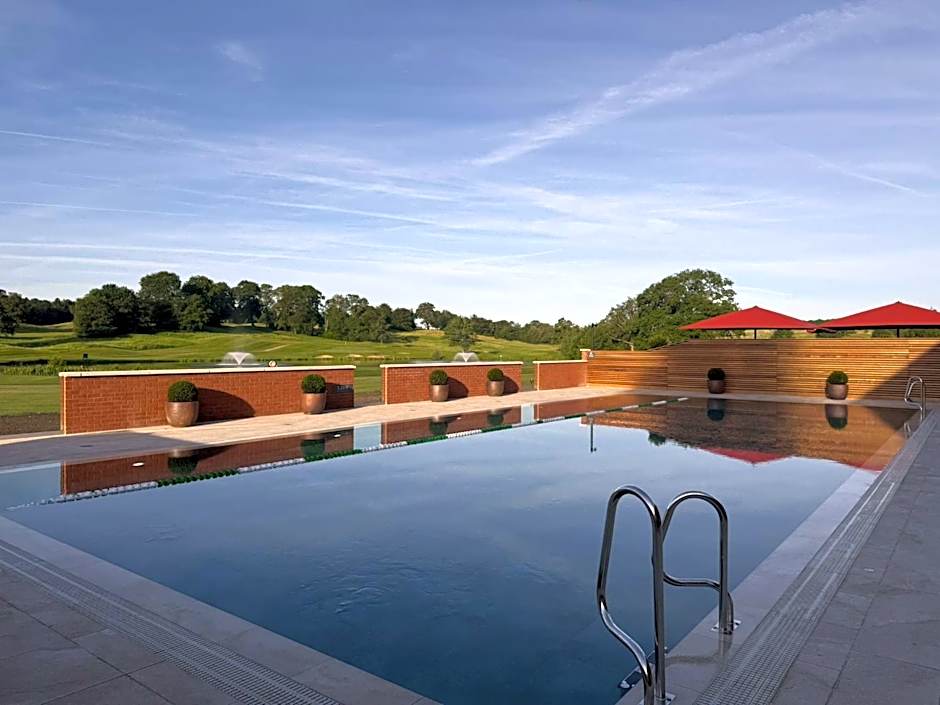 The Warwickshire Hotel and Country Club