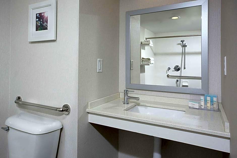 Hampton Inn By Hilton High Point