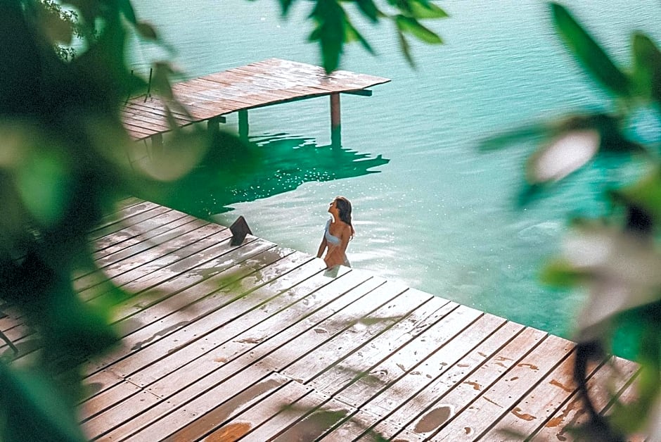 Hotel Awazul Bacalar