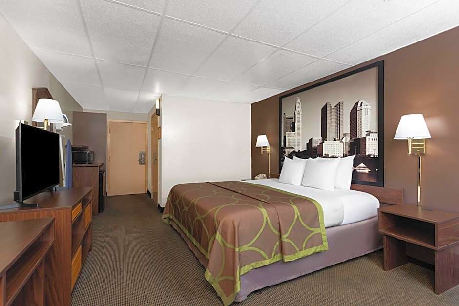 Super 8 by Wyndham Columbus