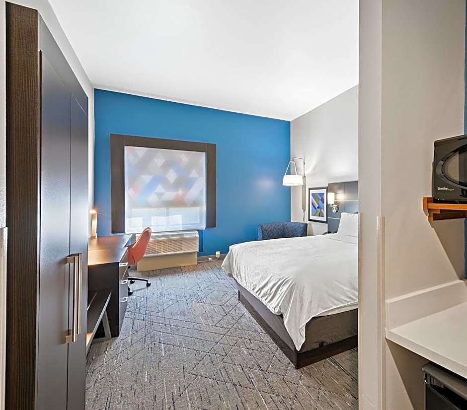 Holiday Inn Express and Suites White Hall By IHG