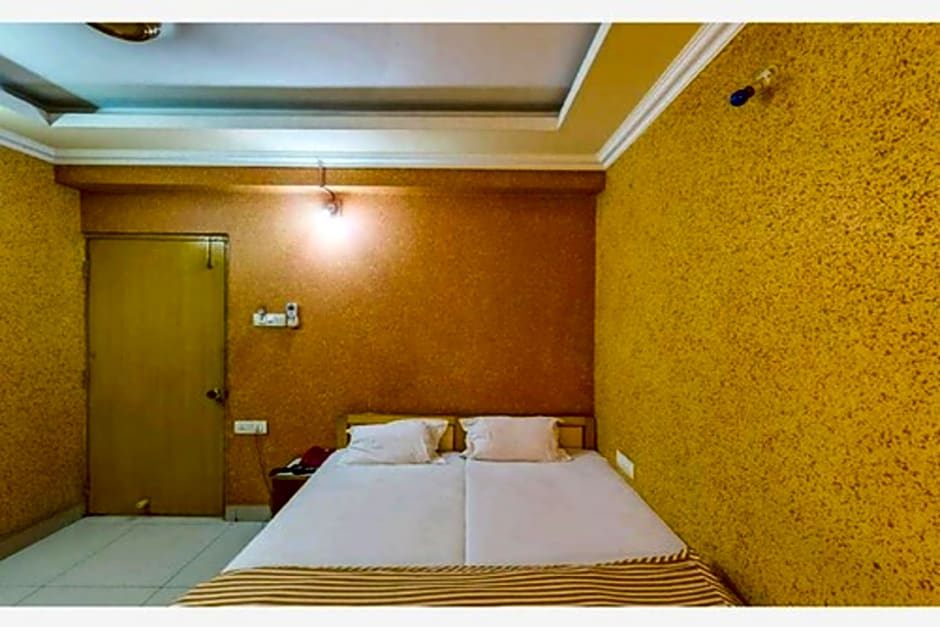 Hotel Rajdhani Plaza