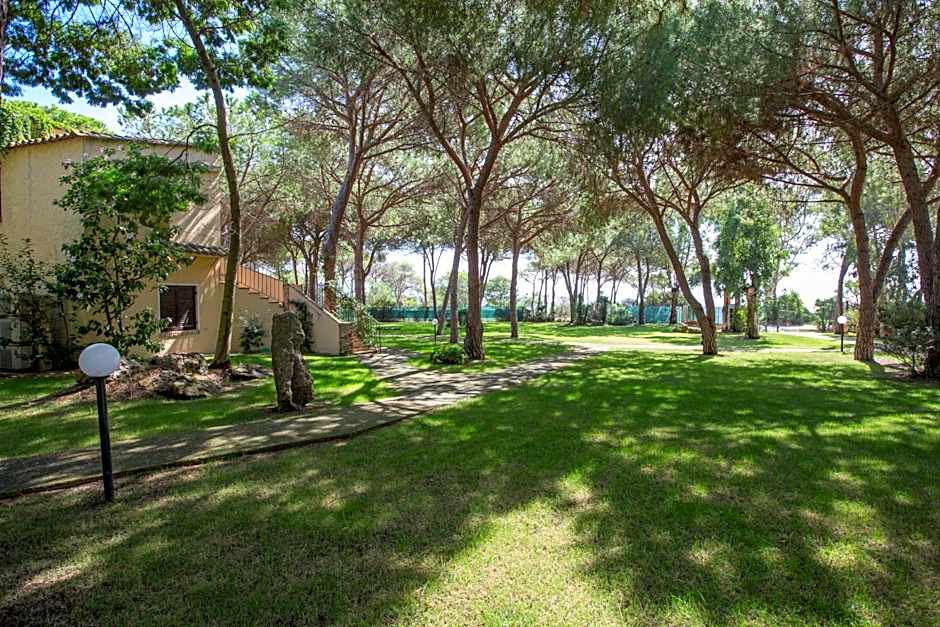 Baia Delle Palme Beach