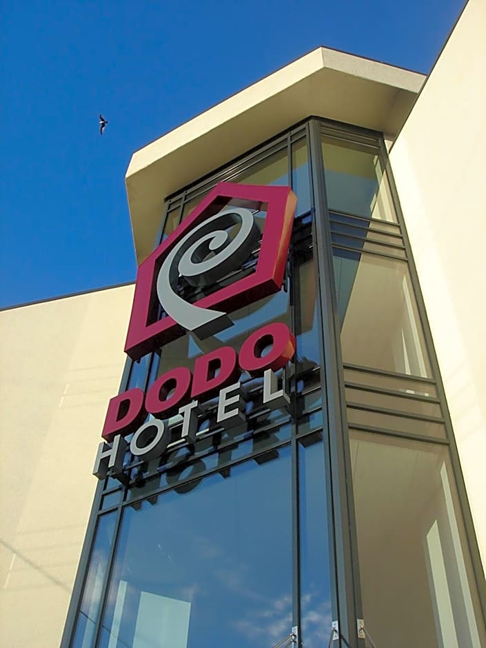 Photo 1 of 32 of Dodo Hotel